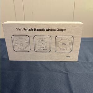 UCOMX 3 in 1‎ Portable Magnetic Wireless Charger Color Red NIB